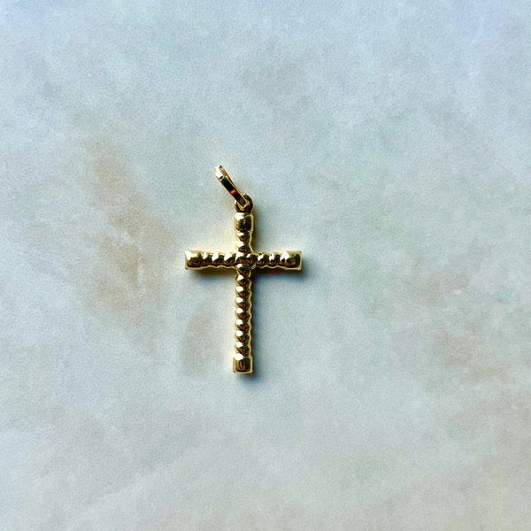 cross pendant jewellery 